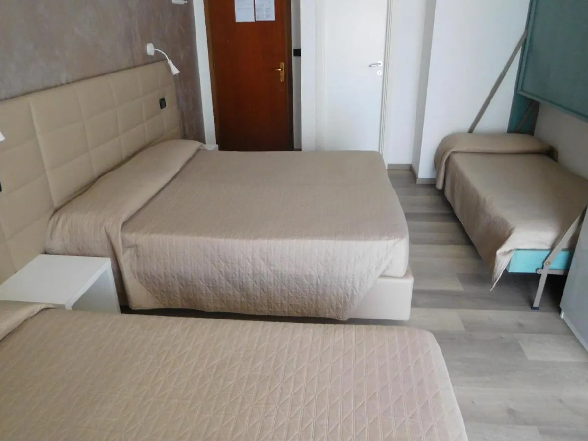 Hotel Emperador Lido di Jesolo 3*,  Itália